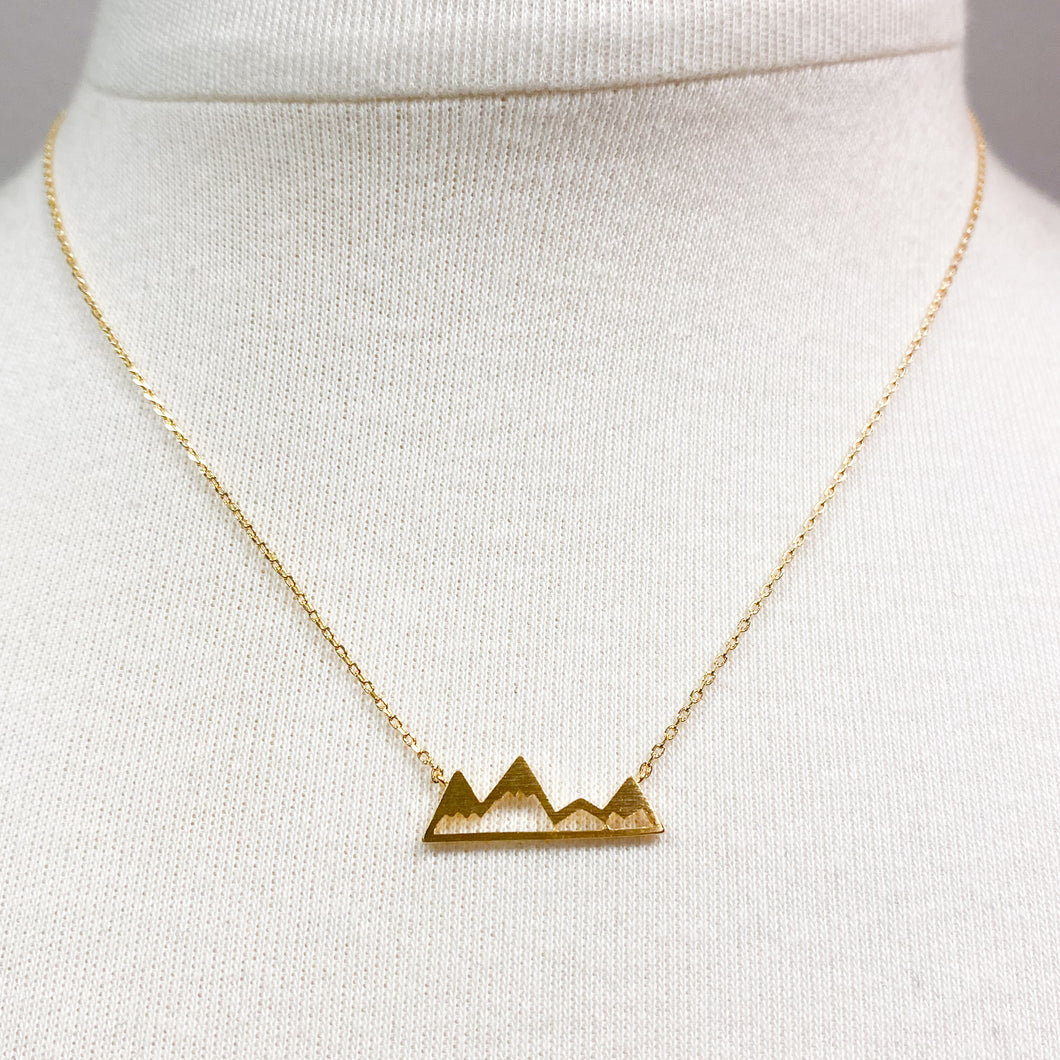 MOUNTAIN RANGE NECKLACE