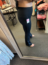 Load image into Gallery viewer, WLM SUCK &amp; TUCK YOGA PANTS
