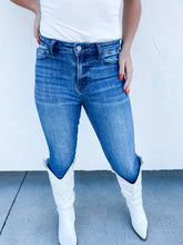 Load image into Gallery viewer, BLAKELEY RYDER SKINNY JEANS
