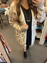 Load image into Gallery viewer, PLUS BEIGE LEOPARD PRINT CARDIGAN
