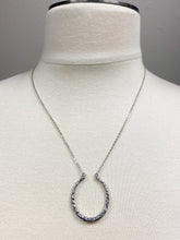Load image into Gallery viewer, HAMMERED HORSESHOE NECKLACE
