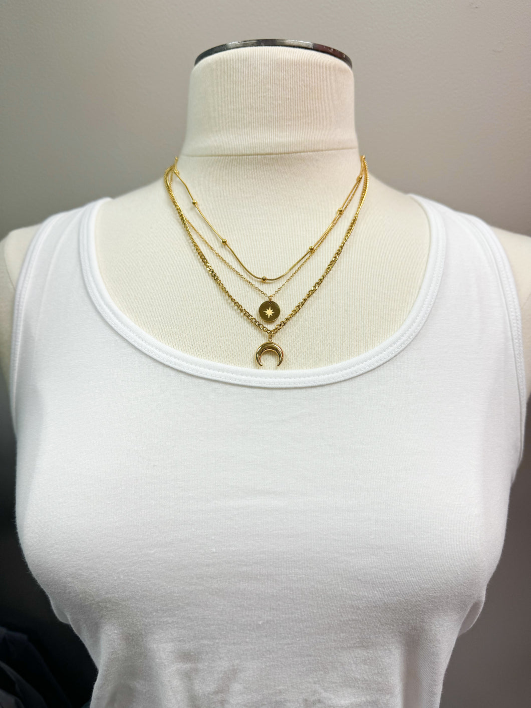 HALF MOON GOLD LAYERED NECKLACE